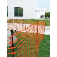 Barrier mesh fencing