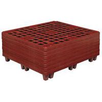 62% stackable to save space when not in use: a pile of 34 pallets is less than 2 metres tall