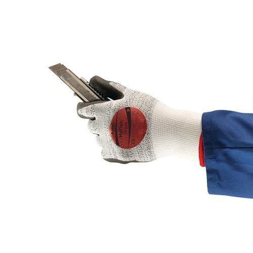HyFlex 11-425 cut-resistant gloves