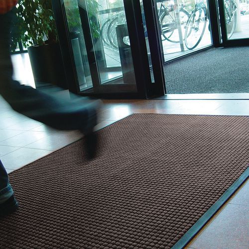 Embossed design entrance mat - 120 x 180 cm - Notrax