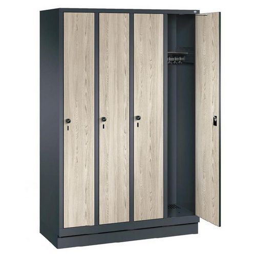 Évolo wooden door locker - 2 and 4 columns- Width 300 mm - On base