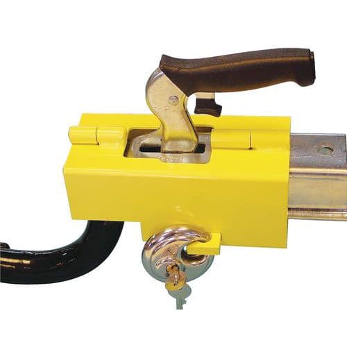 Anti-theft device for trailer