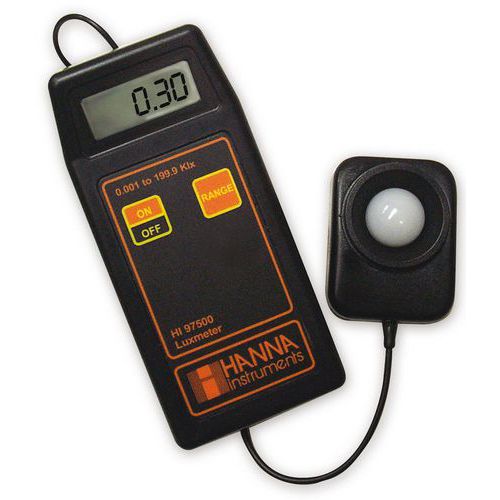 Portable light meter with sensor - Hanna Instruments