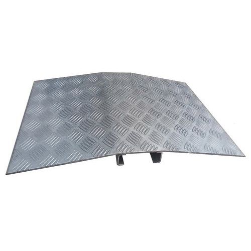 Access Ramp & Cable Protector - Aluminium - 300kg Capacity - Manutan Expert