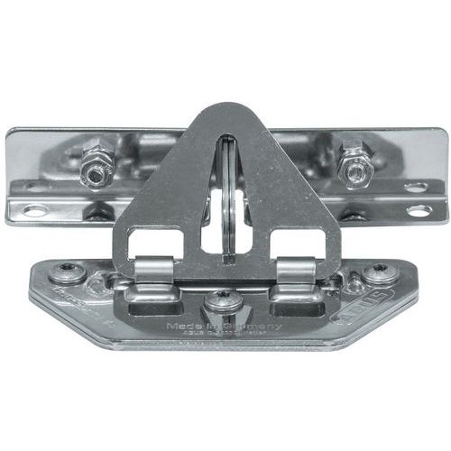 Sectional/tilting garage door lock