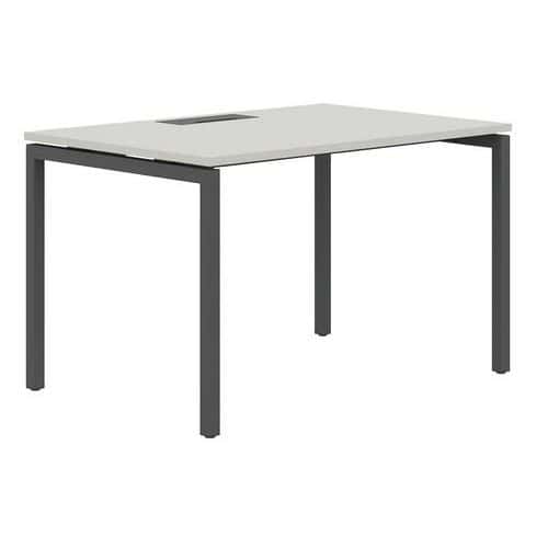 Misao straight desk 140 cm, U-shaped legs - Manutan Expert