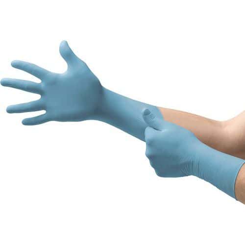 TouchNTuff® 92-600 disposable gloves