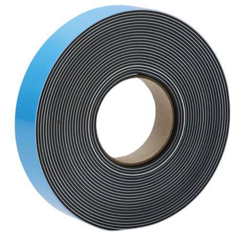 Adhesive magnetic tape roll, 10 m x 40 mm - Manutan Expert