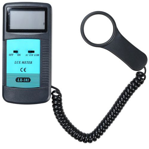 Hand-Held Light Meter - Digital  Industrial Lux Meters - Manutan Expert