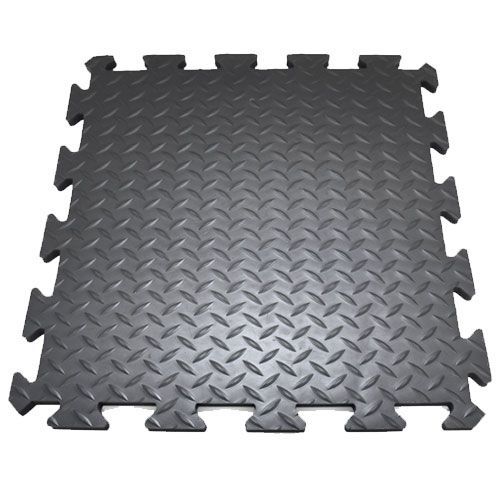 Anti-Fatigue Interlocking Deckplate Diamond Tread Mats | Manutan UK