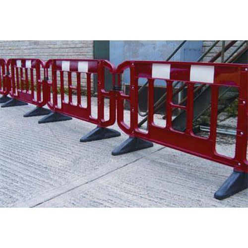 Titan Barrier | Plastic Safety Barrier | Manutan UK