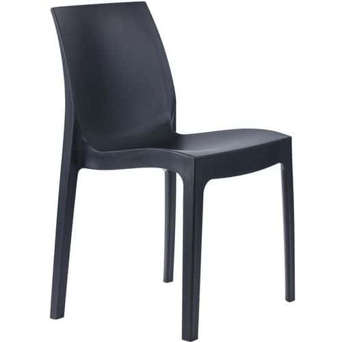 Strata Polypropylene Chairs | Stacking Canteen Chairs | Manutan UK