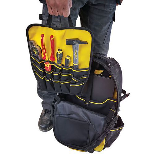 Fatmax tool backpack – with castors | Manutan UK
