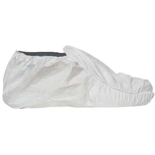 Tyvek 500 slip-retardant overshoes - Manutan.co.uk